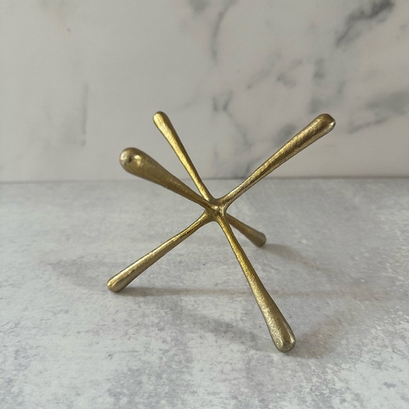 Gold Starburst Metal Sculpture - Picture 3 of 4